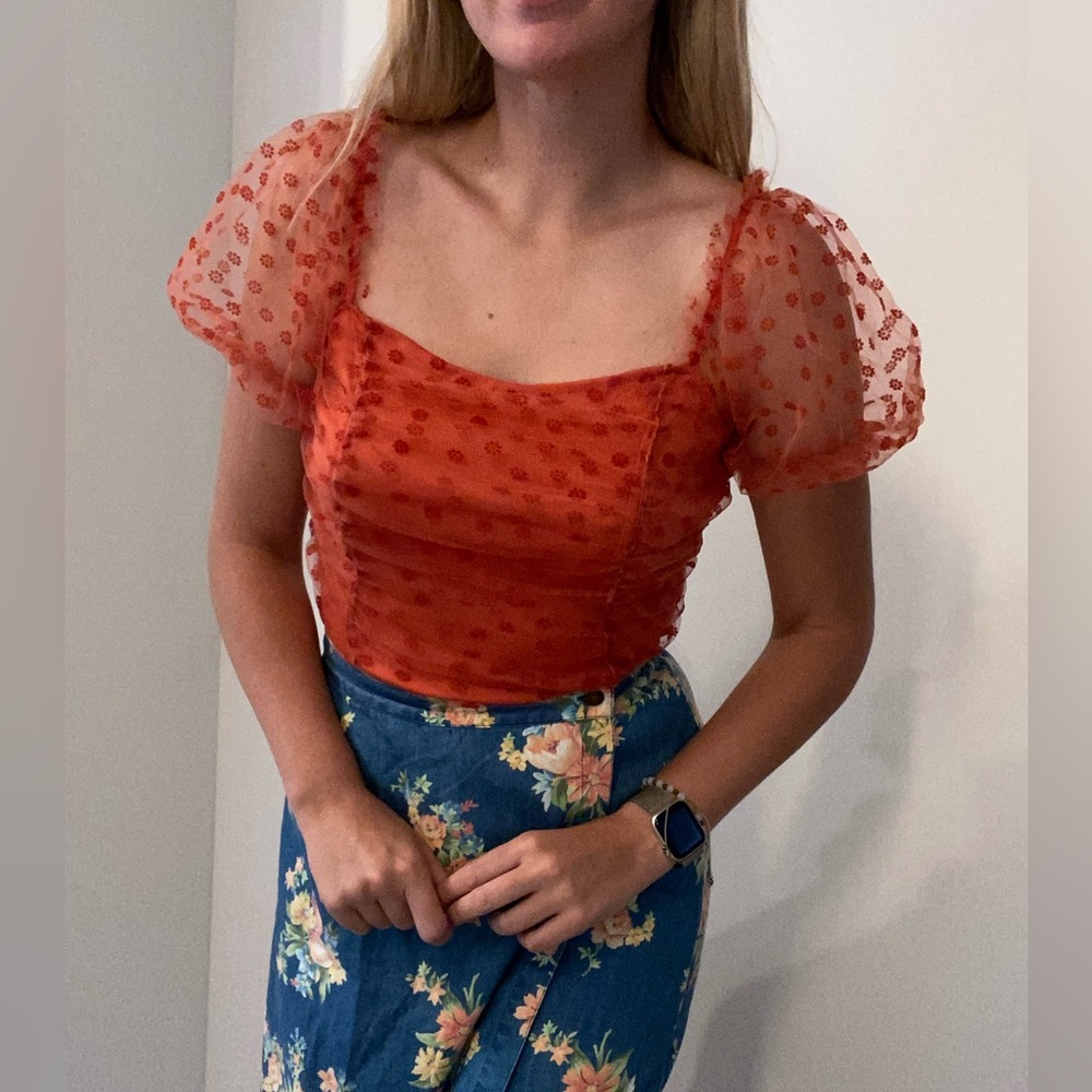 NSR Burnt Orange Puff Sleeve Top